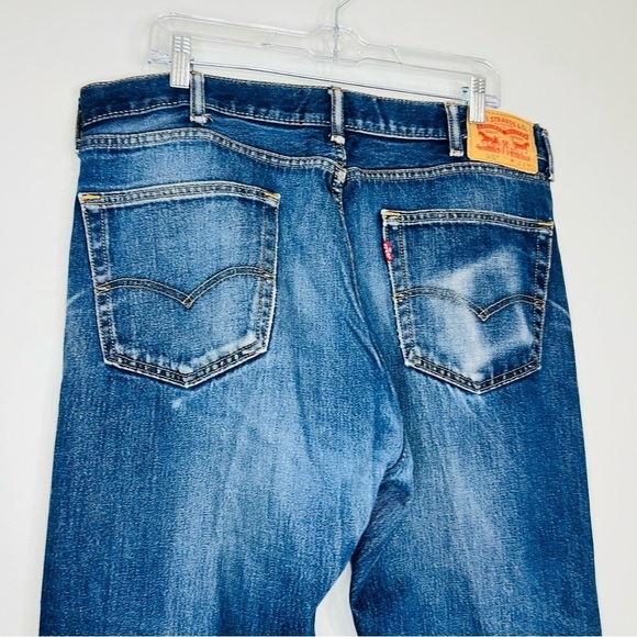 Levi’s Blue Dark Wash 505 Regular Fit Jeans 38W - Picture 8 of 9